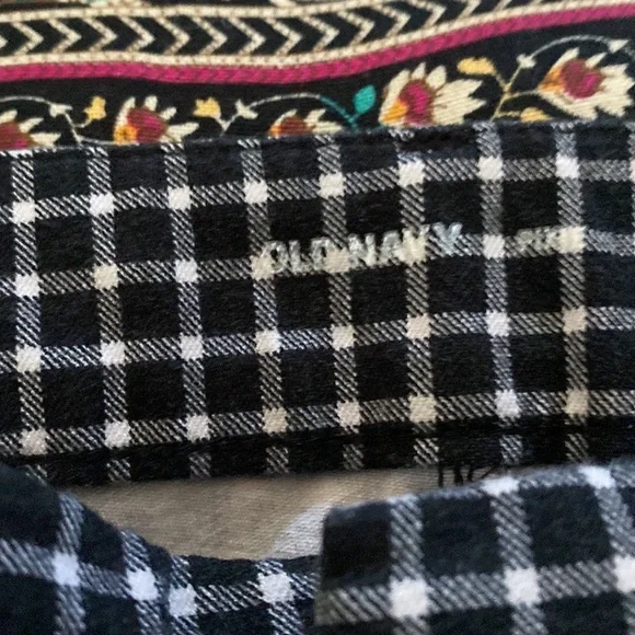 Pants - Picture 3 of 5